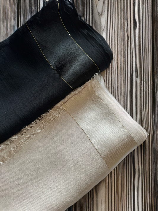 One satin Linen with glittery trim